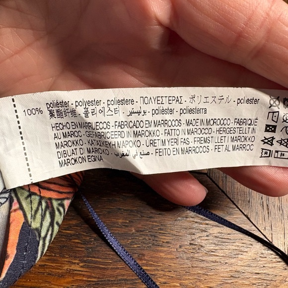 Zara- Floral One-Shoulder Top. Size S - Picture 7 of 8